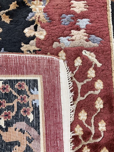 27147074d - 2 Lots Seidenteppiche, China, Ende 20.Jhd, reine Naturseide, ca. 125 x 70 cm, EHZ: 2 ...
