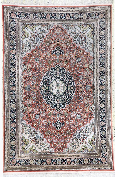 Image Kashmir, India, late 20th century, mercerized cotton, approx. 192 x 127 cm, condition: 2. ...