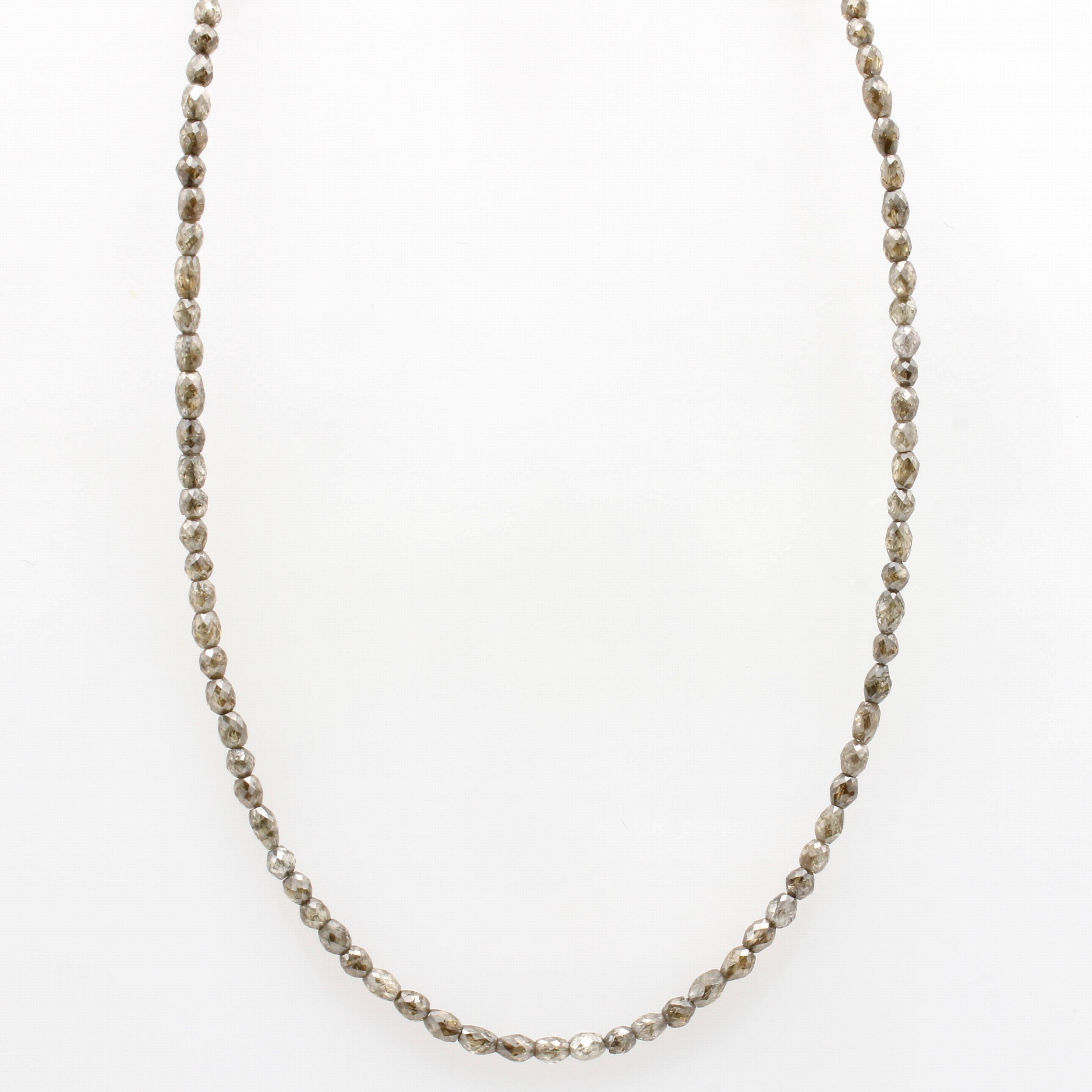 Image 27147170 - Diamantstrang, braune, naturfarb. Diam. zus.ca. 26 ct, L. ca. 42 cm Schätzpreis: 3800, ...