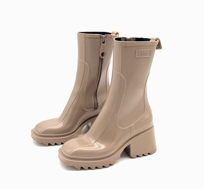 CHLOÉ