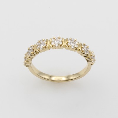 27147152a - Ring mit Brillanten, GG 585/000, Brill. in 7 Blütenformen gef. zus. ca. 0.50 ct ...