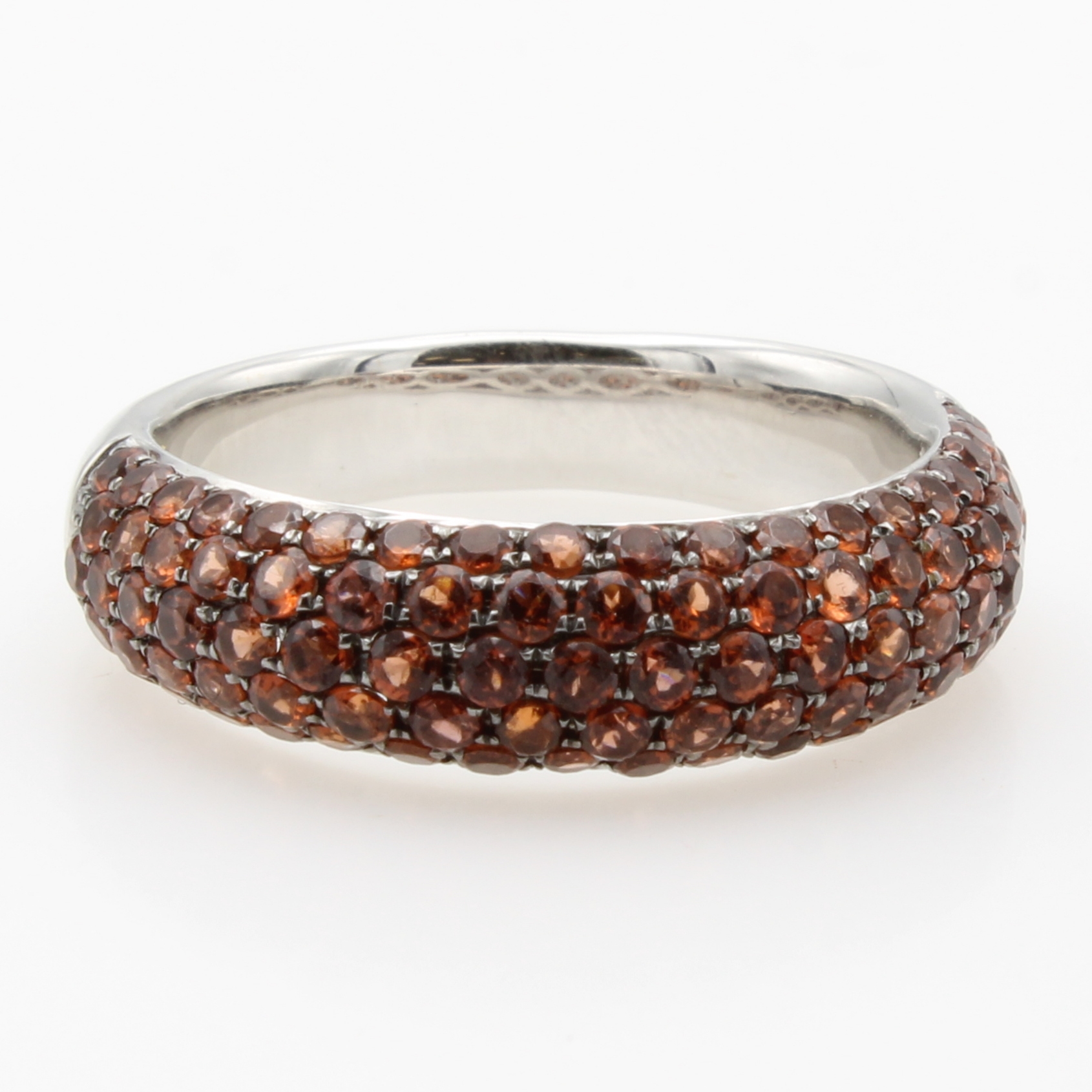 Image 27147332 - Ring mit Granaten, WG 750/000, orangef. Granate zus. ca. 1.88 ct, z.T. rutheniert, RW ...