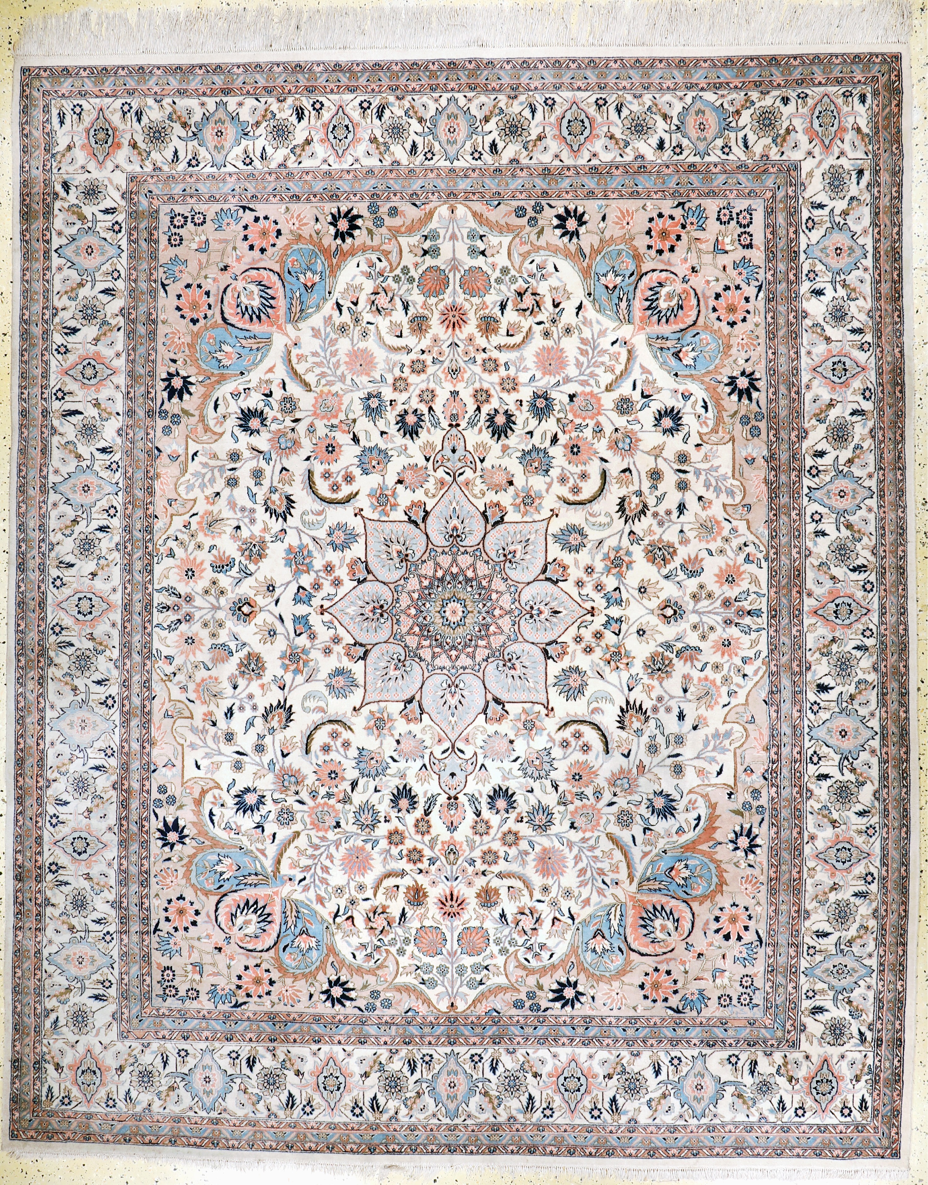Image 27147430 - Esfahan fein, China, Mitte 20.Jhd, Korkwolle auf Seide, ca. 306 x 246 cm, EHZ: 3 ...