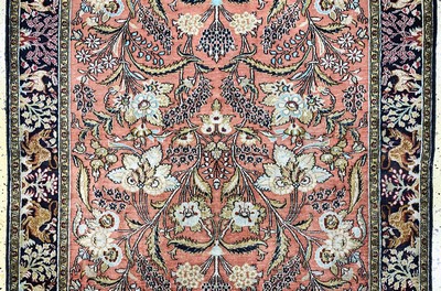 27147432c - Ghom Seide, Persien, Mitte 20.Jhd, reine Naturseide, ca. 157 x 110 cm, EHZ: 3 ...