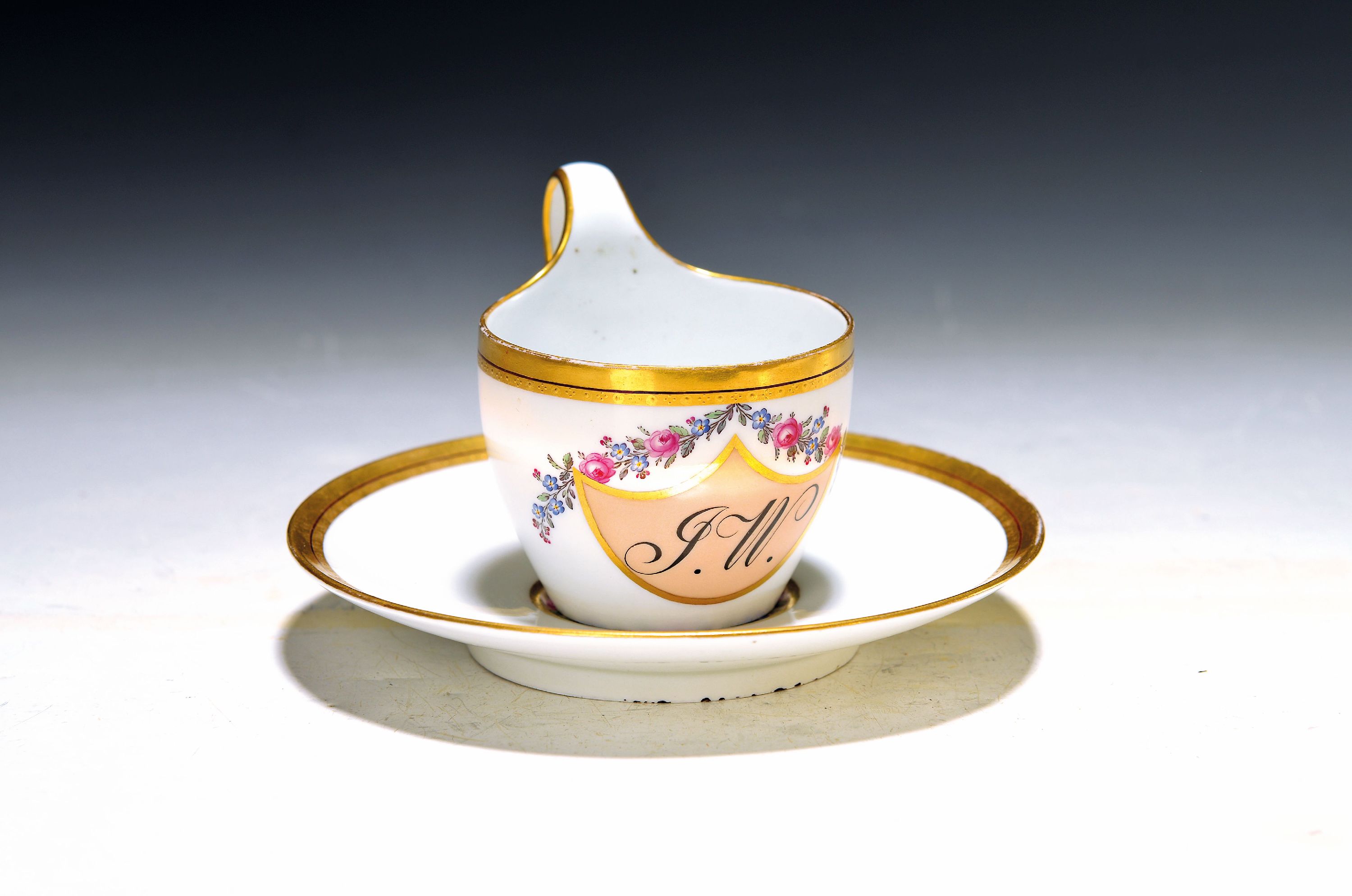 Image 27148135 - Monogrammtasse, KPM Berlin, dat. 1807, Porzellan, polychrome Bemalung von ...