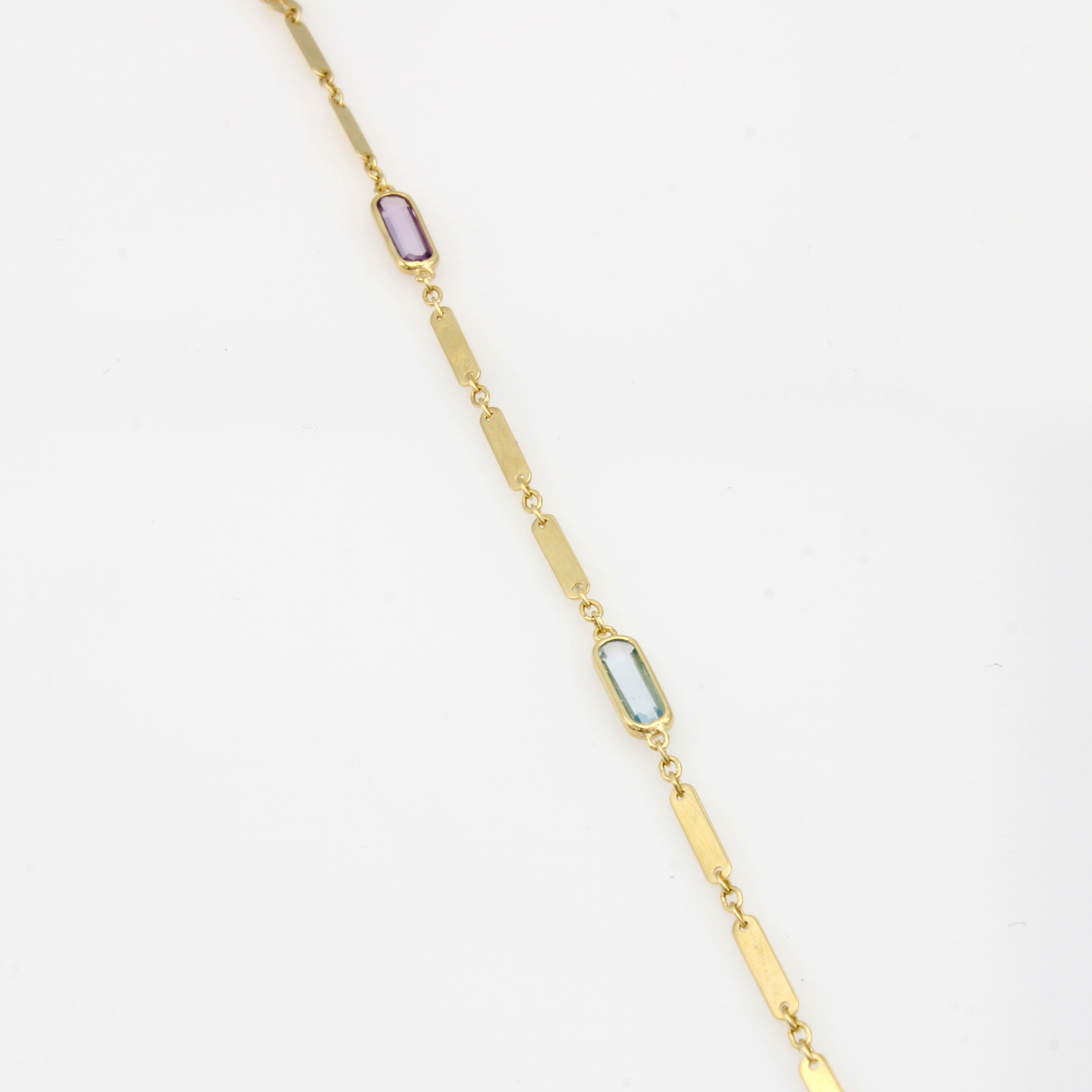 Image 27148821 - Armband mit Farbsteinen , GG 585/000, Karabinerschl., Blautopas (beh.), Amethyst ...