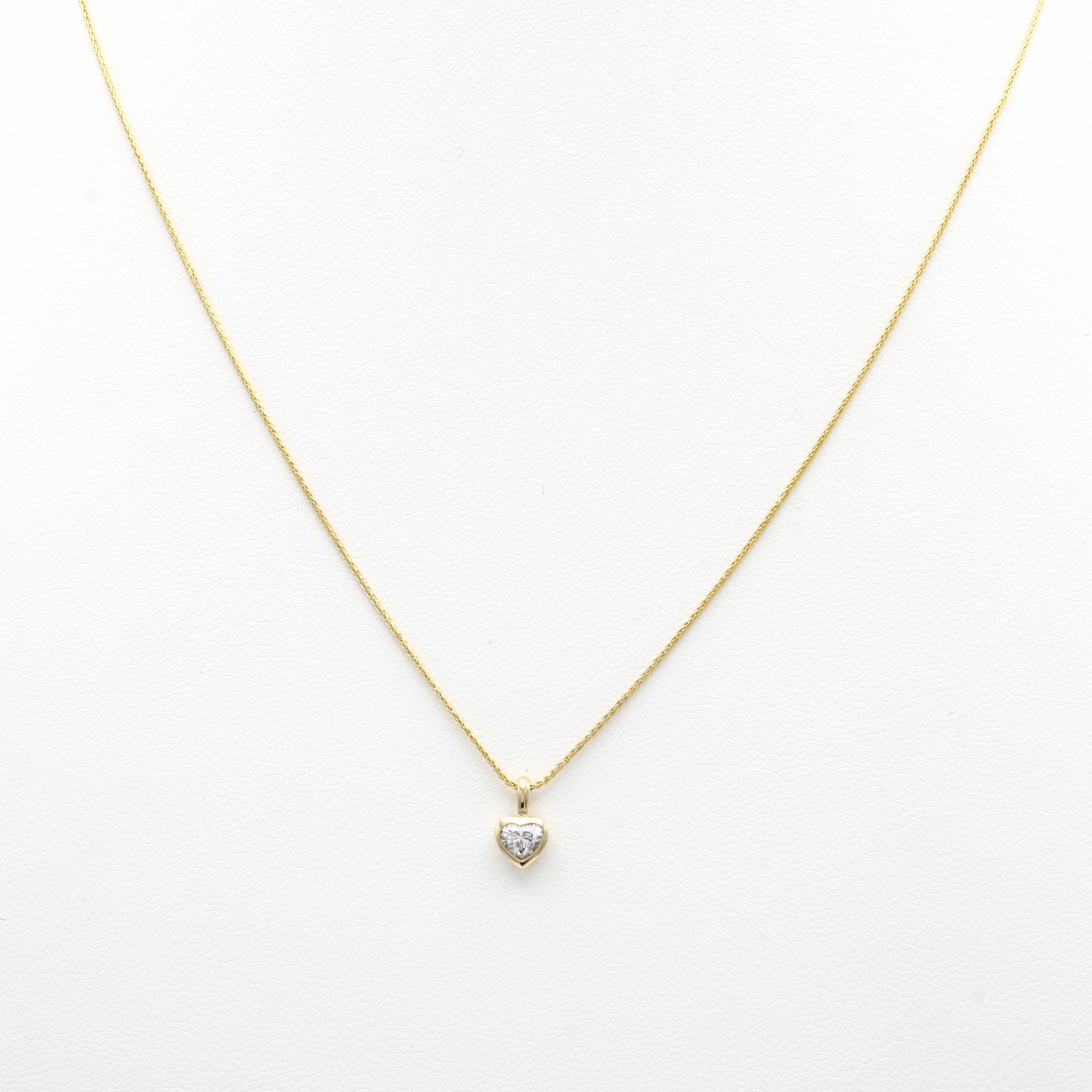 Image 27148827 - Herzanhänger mit Diamanten an Kette, GG 585/000, Diamantherz ca. 0.30 ct Weiß/si, in ...