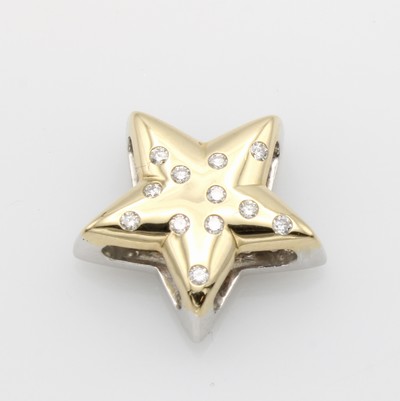 27148838a - Anhänger ´Stern´ mit Brillanten, GG/WG 585/ 000, GG Seite m. verstreut gefassten Brill. ...