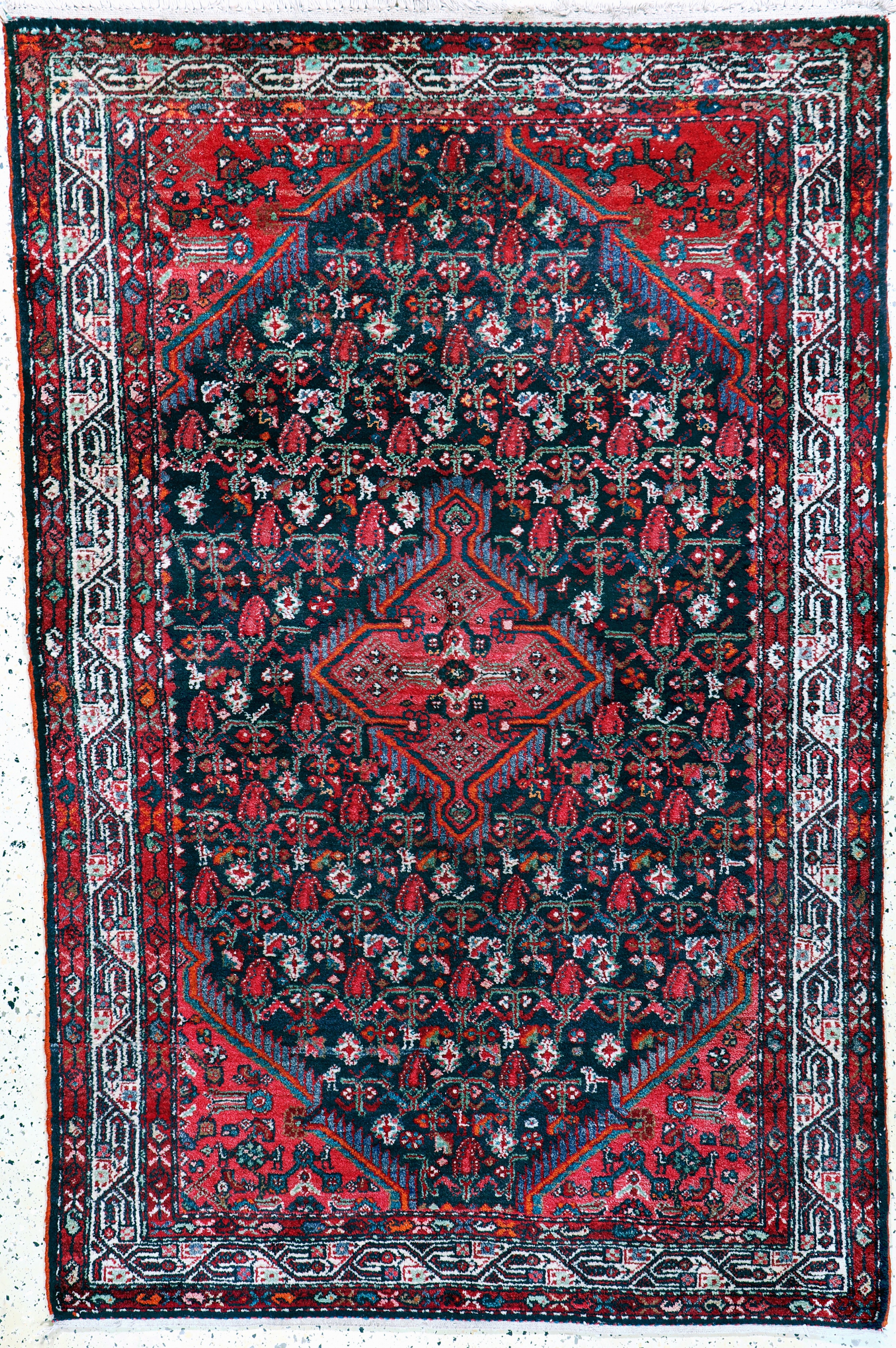 Image 27149089 - Hosseinabad, Persien, Mitte 20.Jhd, Wolle auf Baumwolle, ca. 202 x 135 cm, EHZ: 2 ...