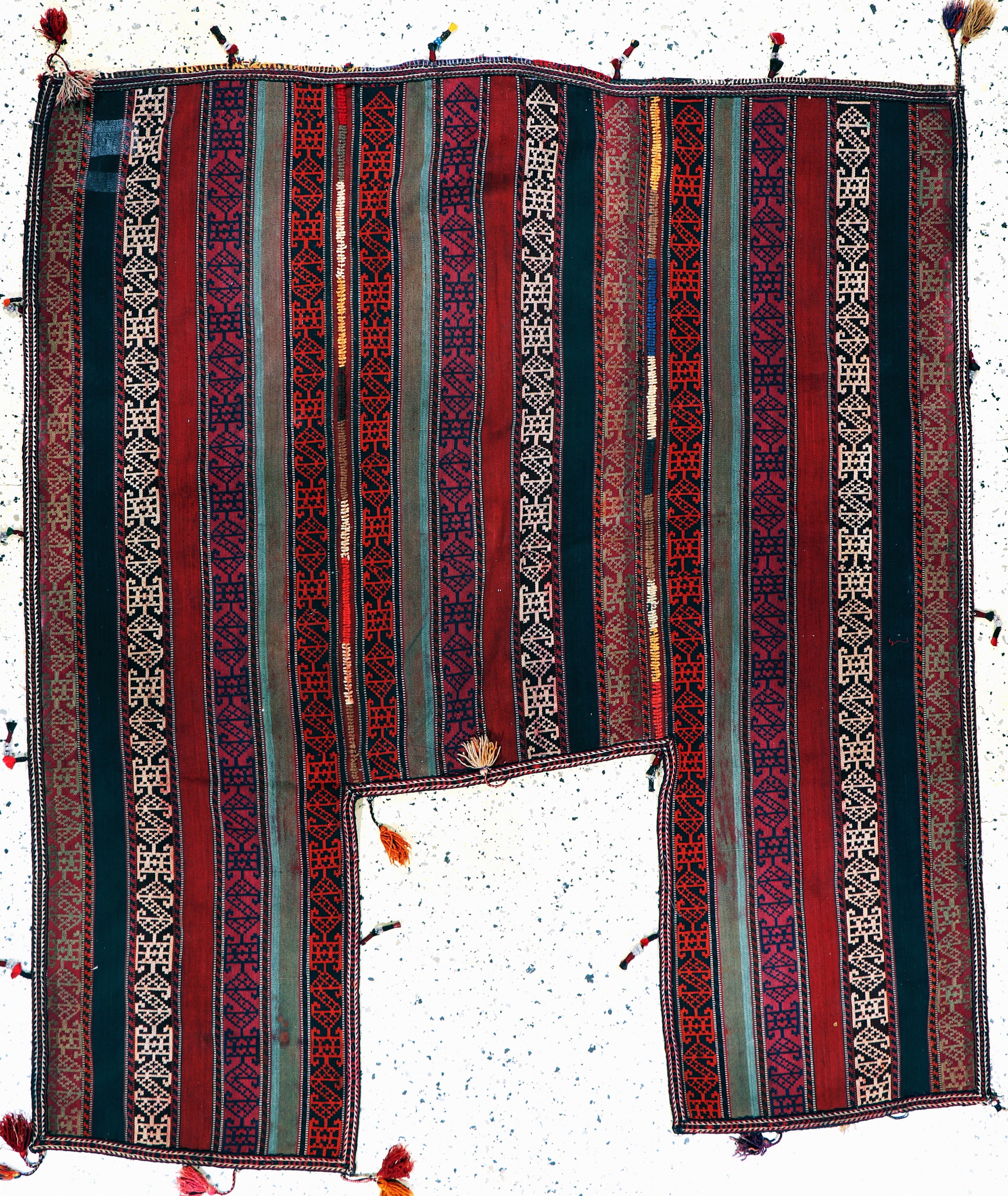 Image 27149096 - Nomaden´Pferdedecke´, Persien, Anfang 20.Jhd, Wolle auf Wolle, ca. 170 x 155 cm, EHZ: 2 ...