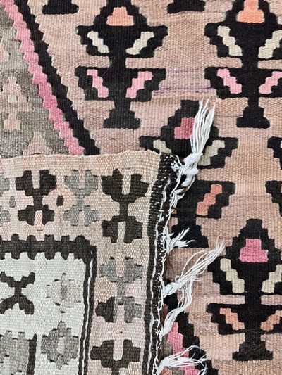 27149036e - Bakhtiar Kilim old, Persia, Anfang 20.Jhd, Wolle auf Wolle, approx. 265 x 140 cm, ...