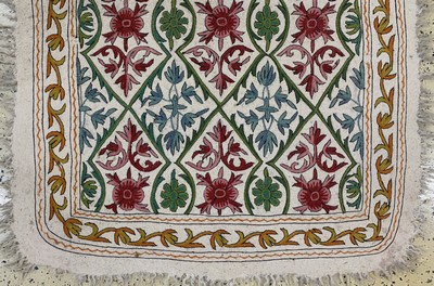 27149040b - #´Felt carpet#´old, Persia, early 20th century, wool embroidery on felt, approx. 170 x ...