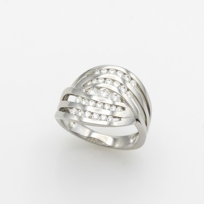 27149043a - Ring mit Brillanten, Platin 950/000, Brill. in 5 Reihen gef. zus. ca. 0.70 ct ...