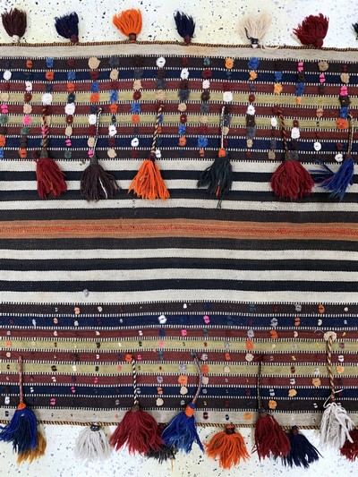 27149052b - Zeltschmuck alt(2 Bahnig), Persien, Anfang 20.Jhd, Wolle auf Wolle, ca. 310 x 115 cm, ...