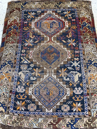 27149057c - Kazak antik, Kaukasus, 19.Jhd, Wolle auf Wolle, ca. 130 x 100 cm, EHZ: 4 Schätzpreis: ...