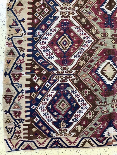 27149079e - Konya Kelim antik(2 Bahnig), Türkei, 19.Jhd, Wolle auf Wolle, ca. 390 x 190 cm, EHZ: 2 ...