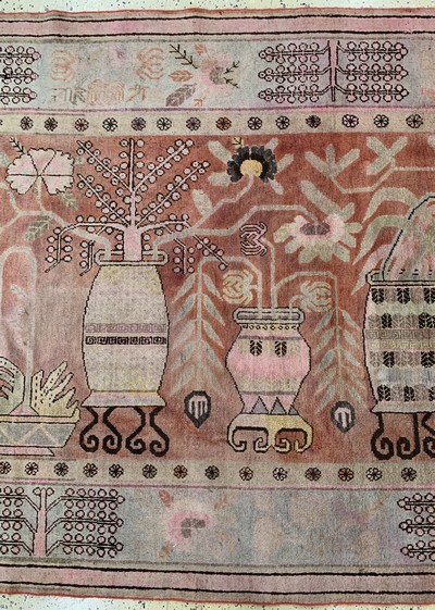 27149084b - Khotan alt, Torkestan, Anfang 20.Jhd, Wolleauf Baumwolle, ca. 265 x 172 cm, EHZ: ...