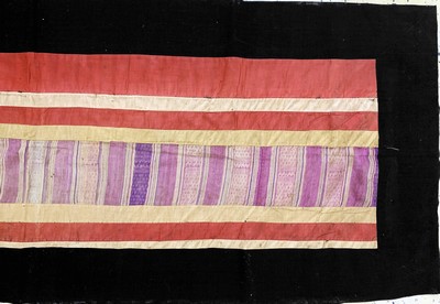 27149102a - Antique wall hanging, Laos, around 1900, wovencotton, approx. 212 x 80 cm, condition: 3. ...