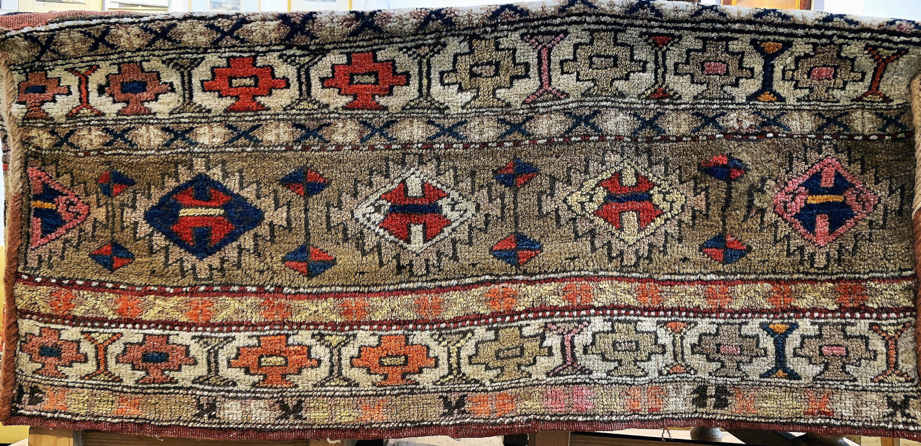 Image 27149286 - Sarab´Mafrasch´, Persien, Anfang 20.Jhd, Wolle auf Baumwolle, ca. 100 x 50 x 40 cm, ...