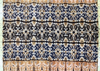 27149274b - Sumba´Ikat´, Indonesien, Anfang 20.Jhd, Baumwolle, ca. 210 x 110 cm, EHZ: 2 ...