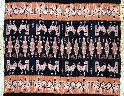 27149275b - Sumba´Ikat´, Indonesien, Anfang 20.Jhd, Baumwolle, ca. 215 x 100 cm, EHZ: 2 ...