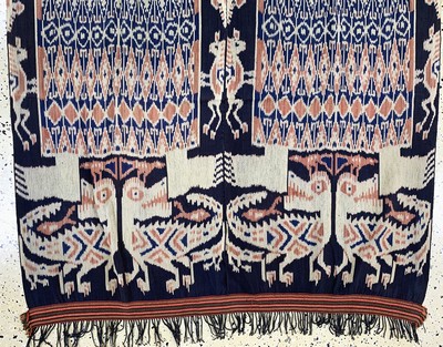 27149279c - Sumba´Ikat´, Indonesien, Anfang 20.Jhd, Baumwolle, ca. 250 x 125 cm, EHZ: 2 ...