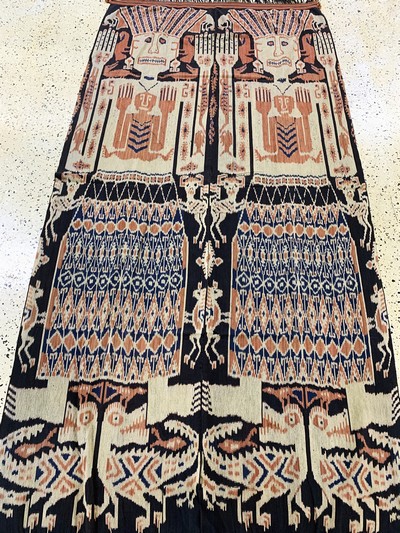 27149279d - Sumba´Ikat´, Indonesien, Anfang 20.Jhd, Baumwolle, ca. 250 x 125 cm, EHZ: 2 ...