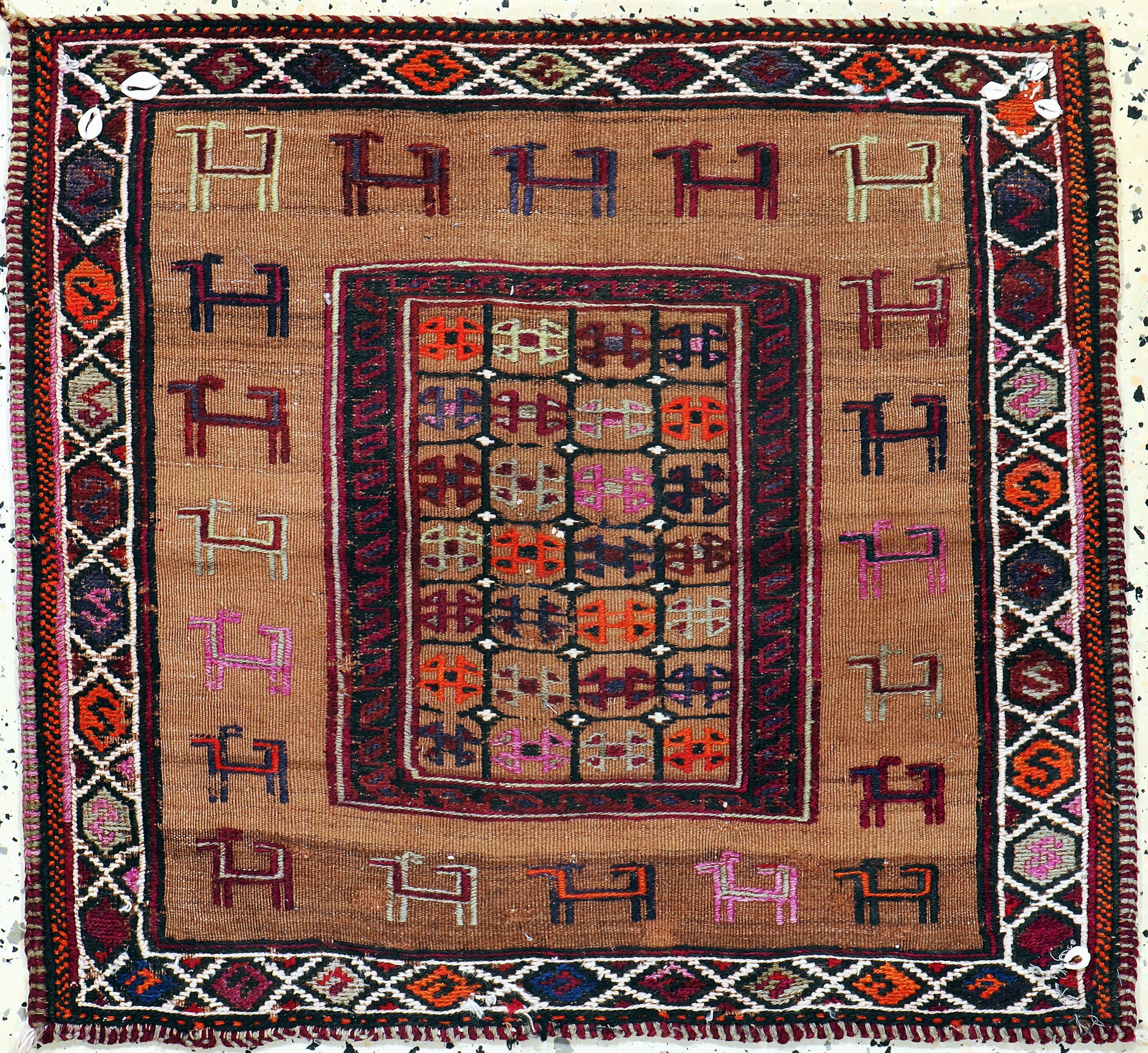 Image 27149305 - Belutsch´Sofreh´, Persien, Anfang 20.Jhd, Wolle auf Wolle, ca. 70 x 77 cm, EHZ: 2 ...