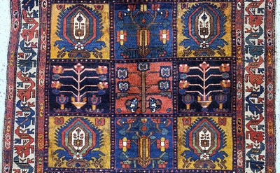27149313b - Bachtiar alt, Persien, Anfang 20.Jhd, Wolleauf Baumwolle, ca. 235 x 142 cm, EHZ: 2-3 ...