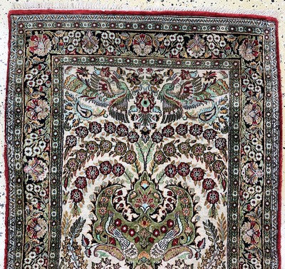 27149317a - Ghom Seide alt, Persien, Mitte 20.Jhd, reine Naturseide, ca. 127 x 76 cm, ...