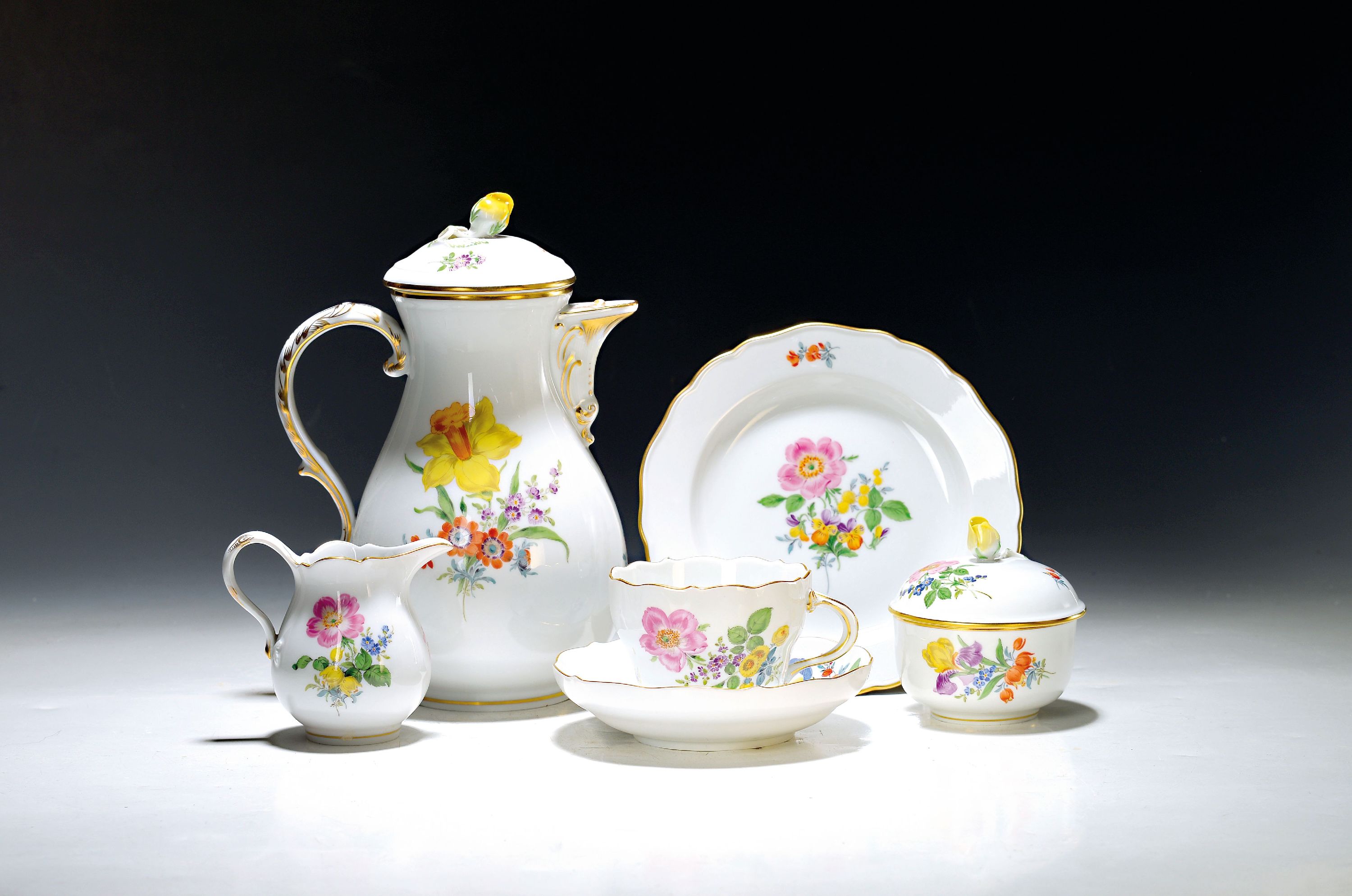 Image 27149557 - Kaffeeservice für 4 Personen, Blumenbukettmalerei, Meissen, nach 1945, 1. Wahl, ...