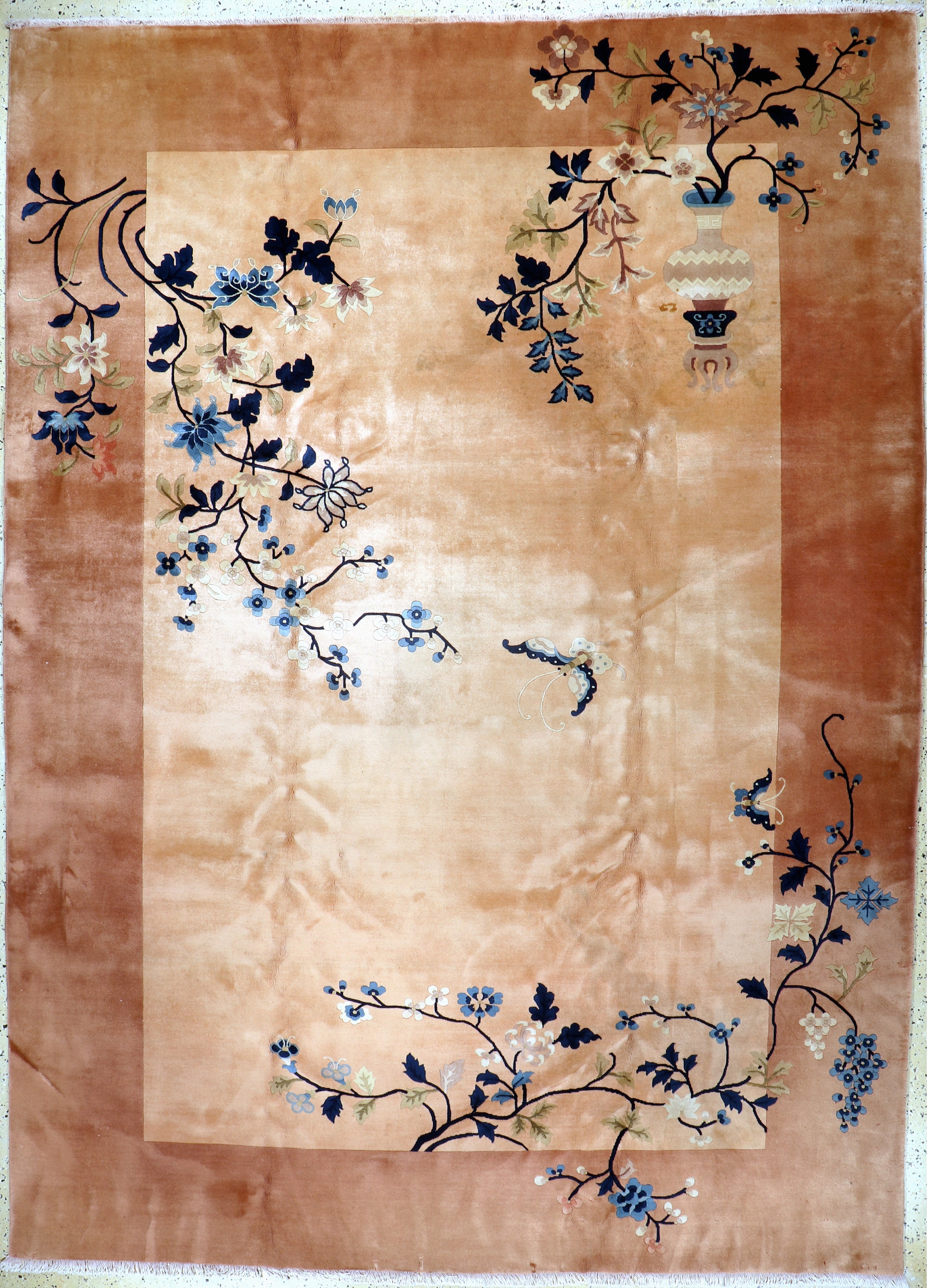 Image 27149561 - Peking alt, China, Anfang 20.Jhd, Wolle aufBaumwolle, ca. 345 x 250 cm, EHZ: 2(Flecken) ...