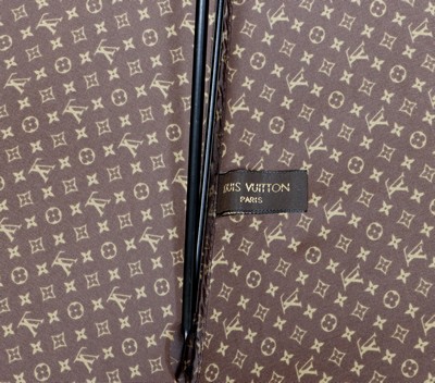 Image 27149534b - LOUIS VUITTON