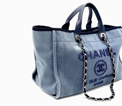 Image 27149558a - CHANEL