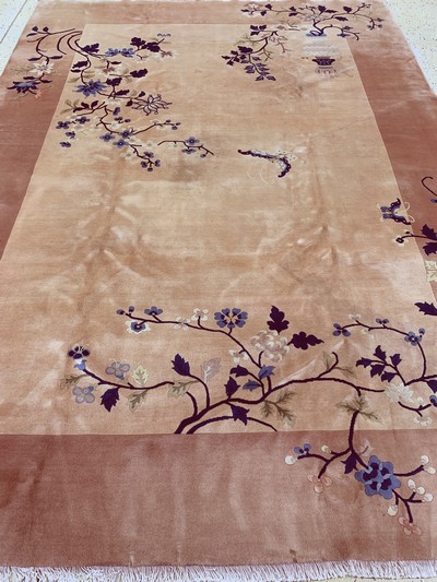 27149561f - Peking alt, China, Anfang 20.Jhd, Wolle aufBaumwolle, ca. 345 x 250 cm, EHZ: 2(Flecken) ...