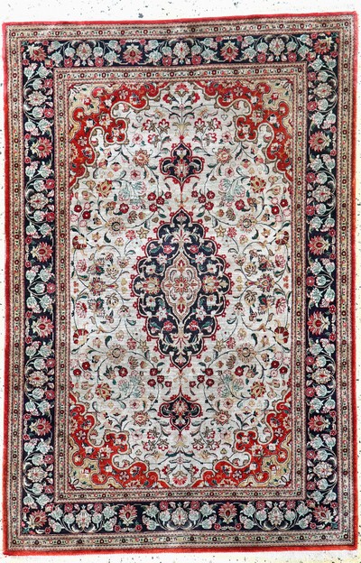 Image Ghom Seide, Persien, Mitte 20.Jhd, reine Naturseide, ca. 156 x 102 cm, ...