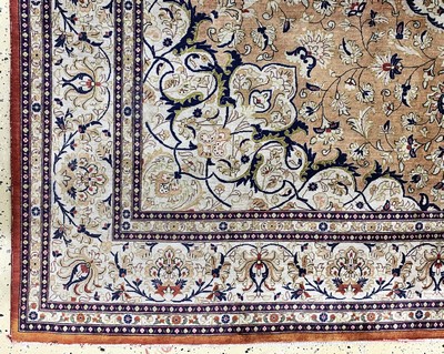 27149594b - Ghom Seide, Persien, Mitte 20.Jhd, reine Naturseide, ca. 300 x 200 cm, verfärbt, EHZ: ...