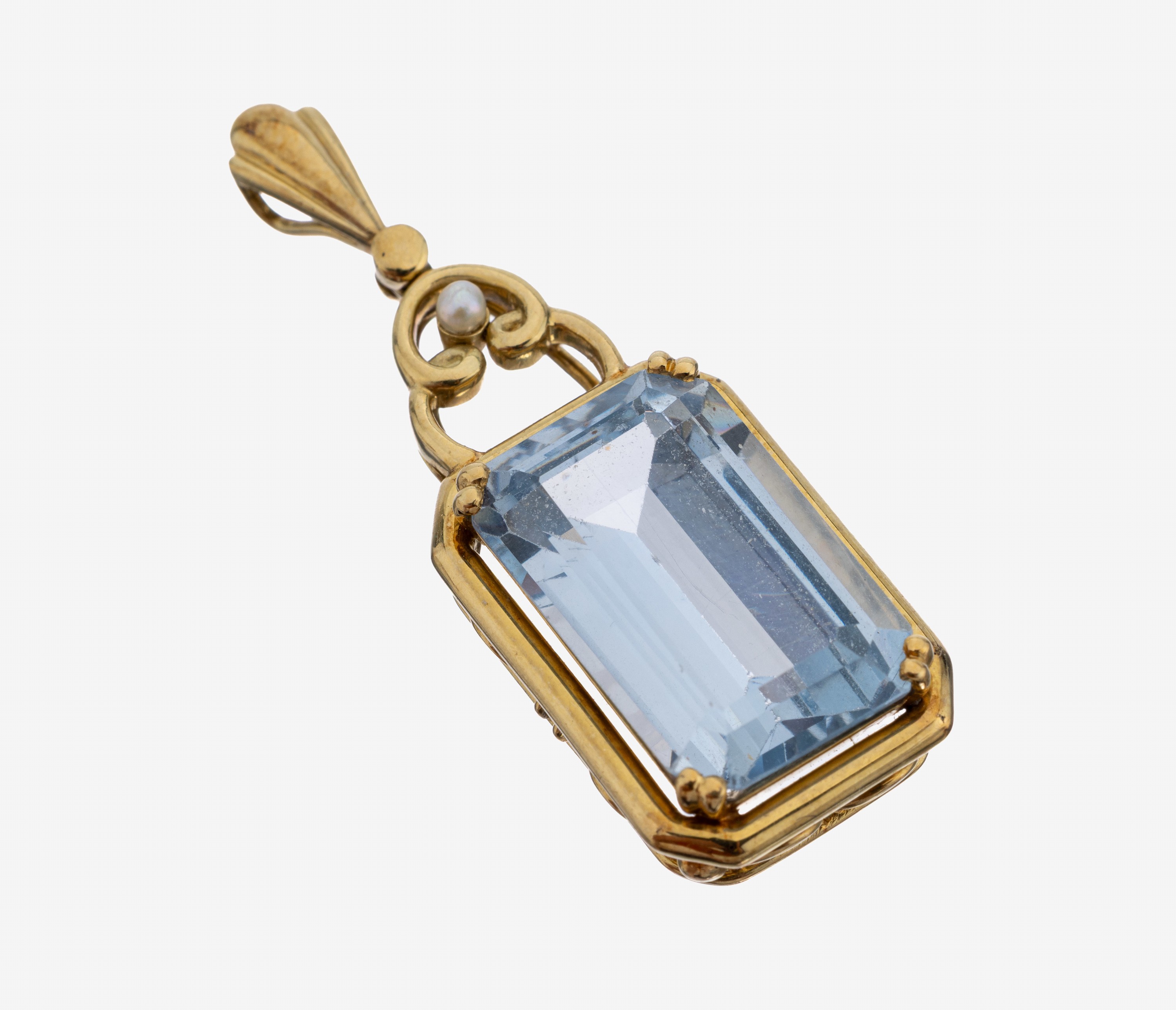 Image 27149713 - 14 kt gold coloured stone-pearl-pendant , YG585/000, light blue synth. spinel in trap ...