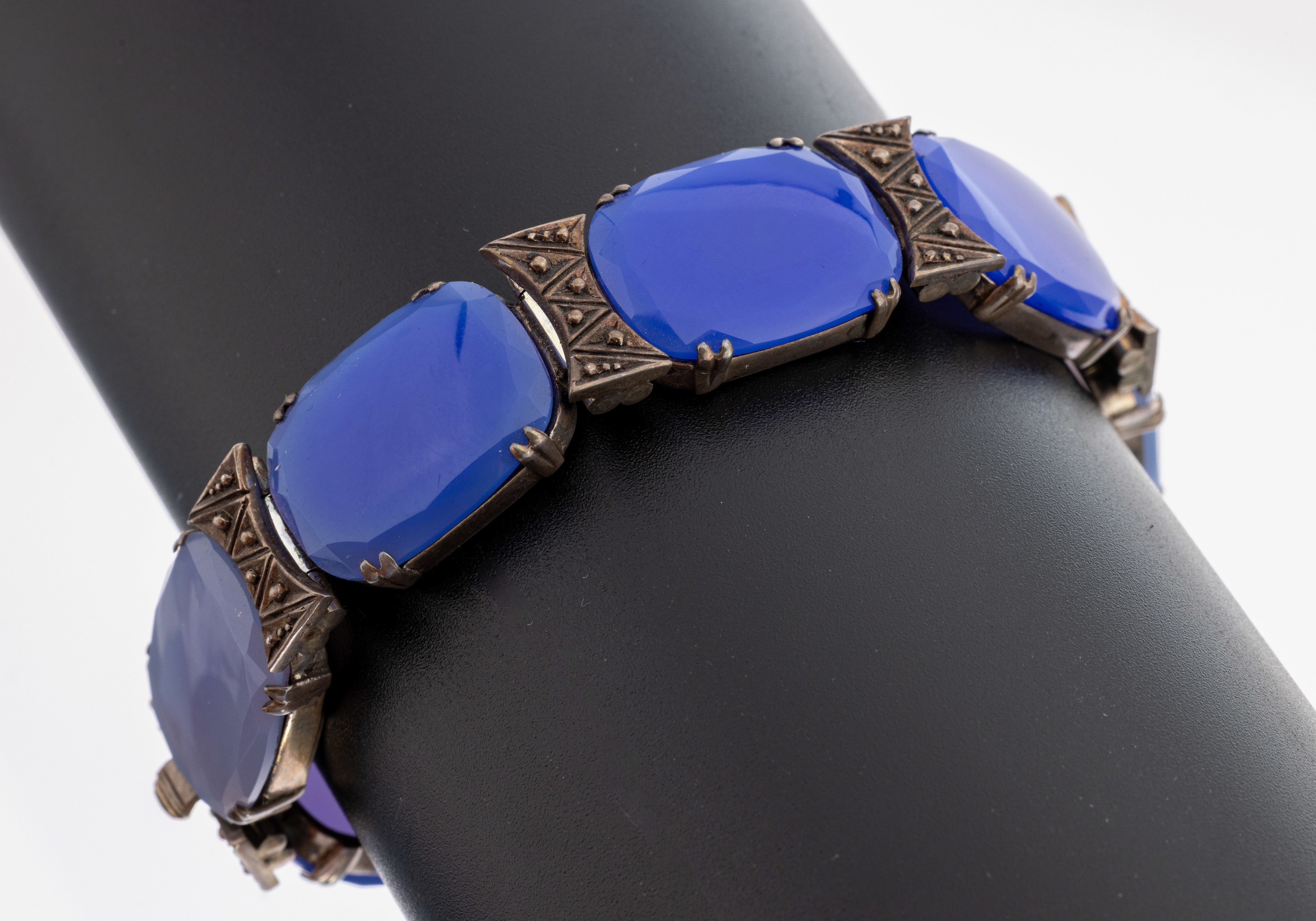 Image 27149727 - Art Deco Achat-Armband, Idar-Oberstein, 1930erJahre, 935er Silber, 8 ovale Achate, ...