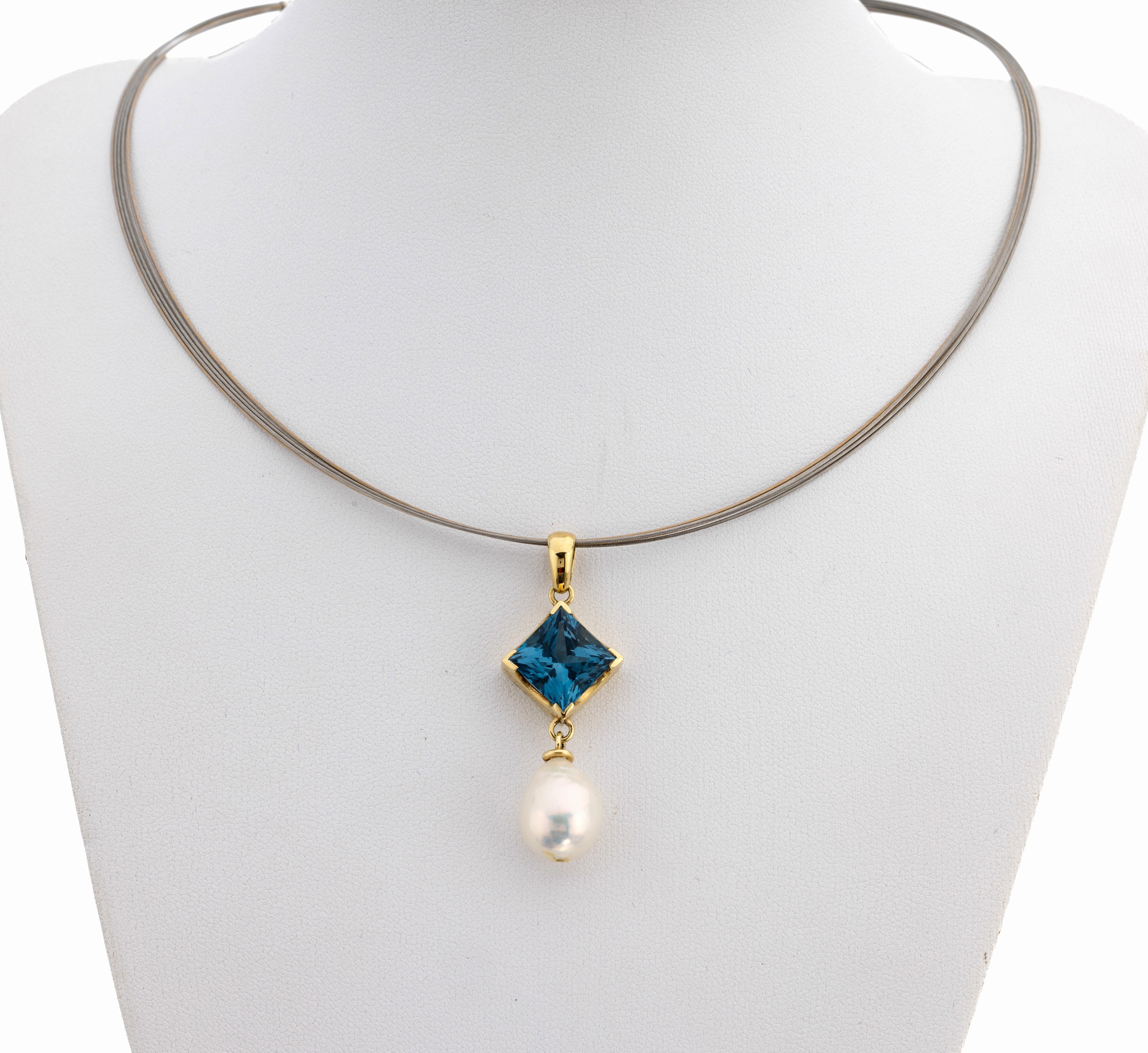 Image 27149767 - 14 kt Gold Topas-Perl-Anhänger, GG 585/000,facett. London Blue Topas (beh.) ca. 6.0 ...