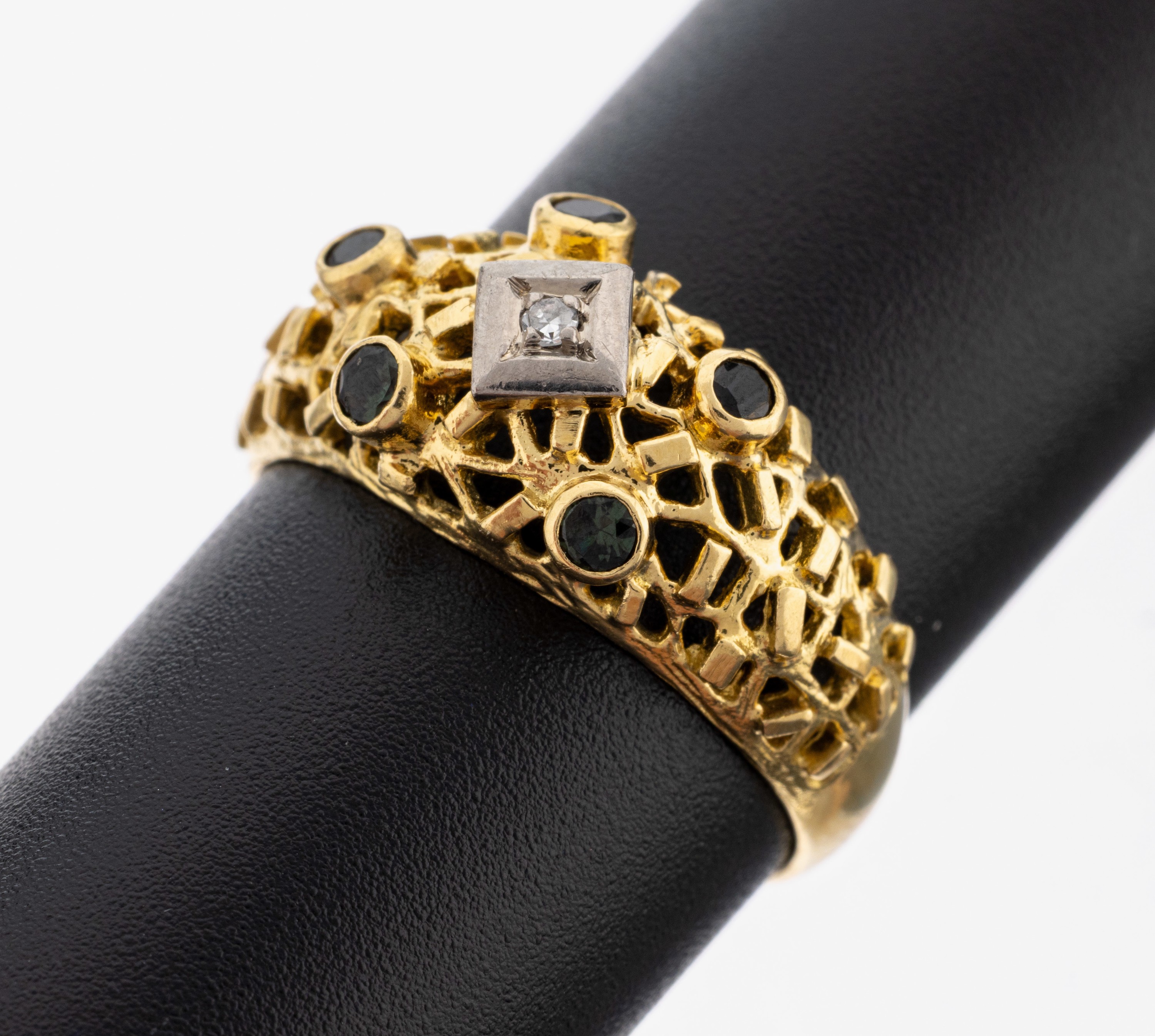 Image 27149811 - 18 kt Gold Diamant-Farbstein-Ring, GG/WG 750/000, ungewöhnliches Design, durchbrochen ...