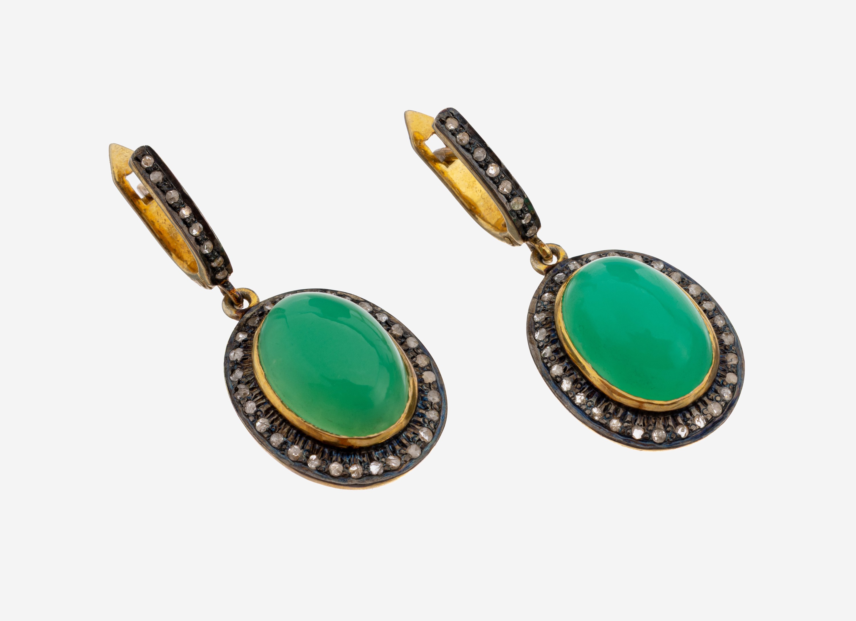 Image 27149815 - Pair of chrysoprase-diamond-earrings , silver 925 partly gilt, movable suspension, 2 ...