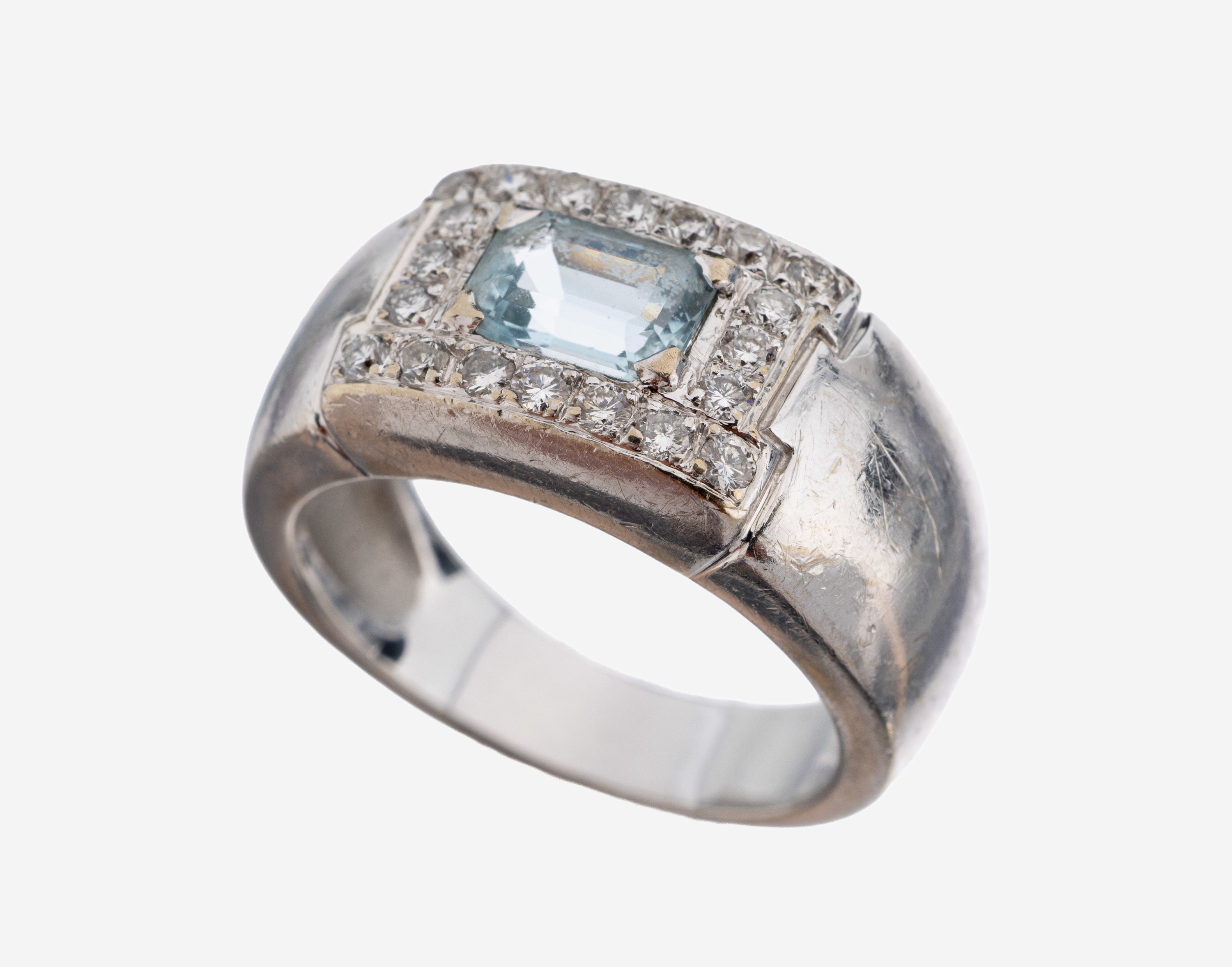 Image 27149850 - 14 kt Gold Aquamarin-Brillant-Ring, WG 585/000, mittig erhaben gefasster Aquamarinca. ...