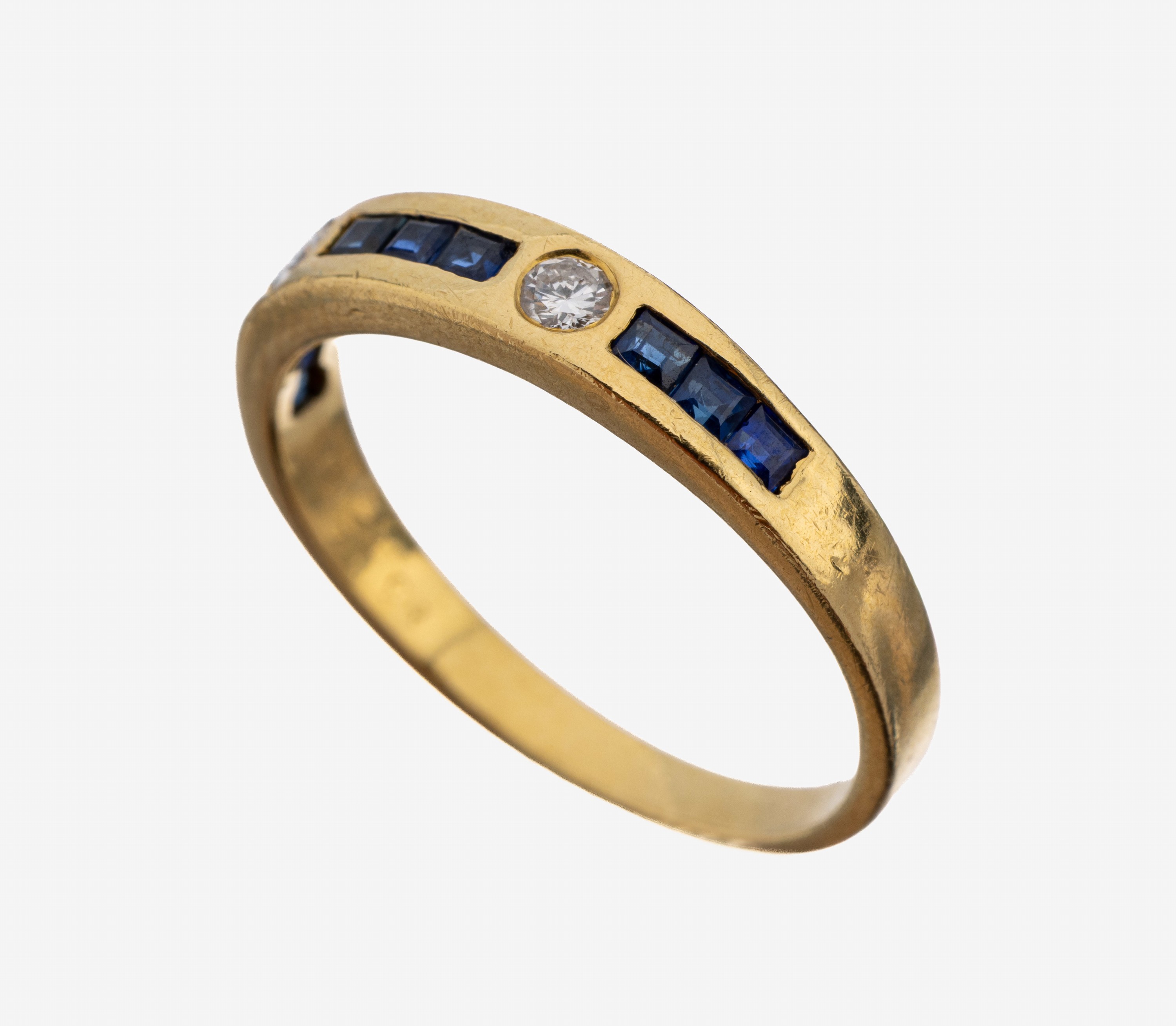 Image 27149875 - 18 kt Gold Saphir-Brillant-Ring, GG 750/000, schlichtes Design, 9 Saphir-Carrees zus. ...