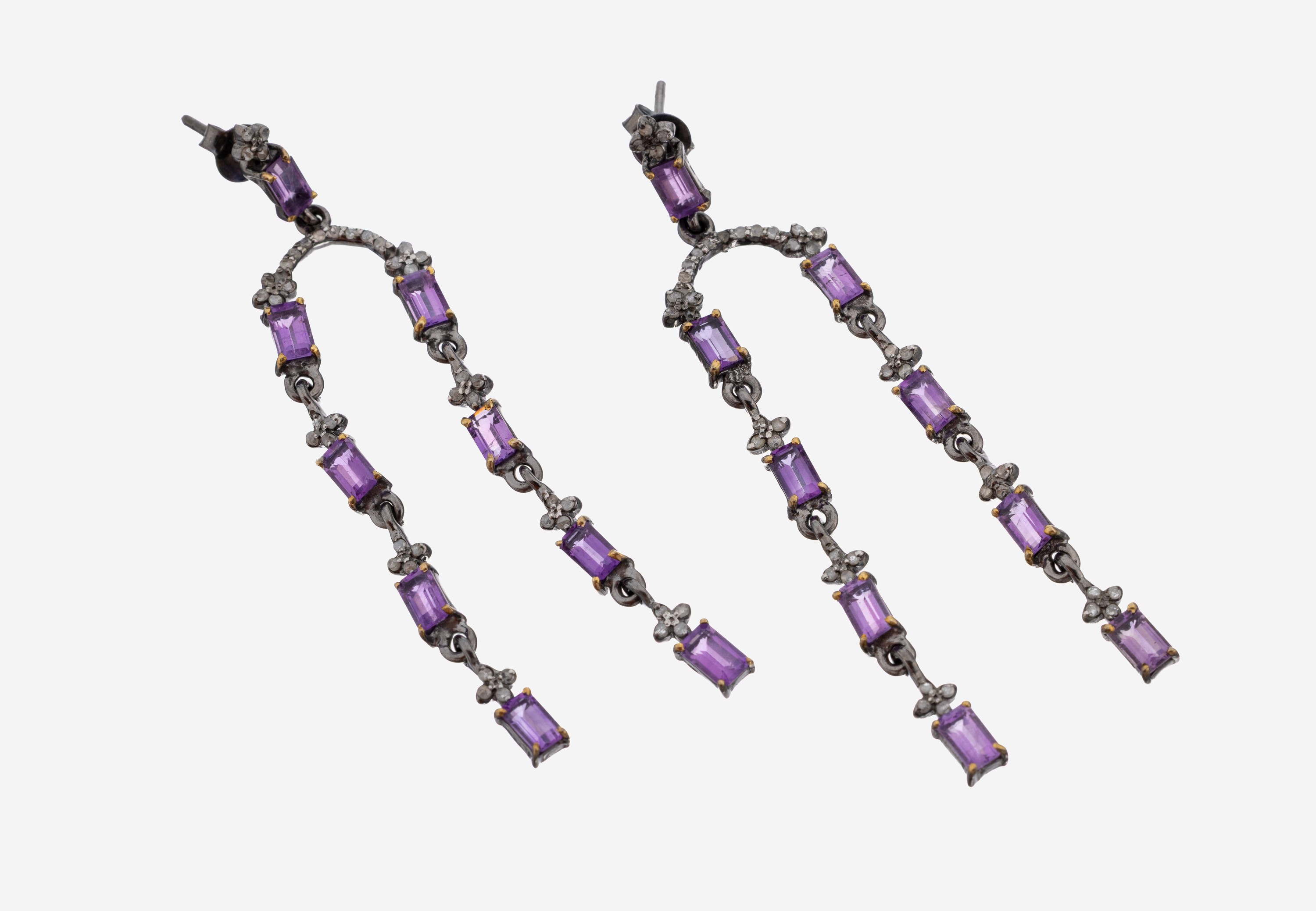 Image 27149929 - Paar Amethyst-Diamant-Ohrstecker, 925er Silber geschw., bewegl. Abhängungen, 18 ...