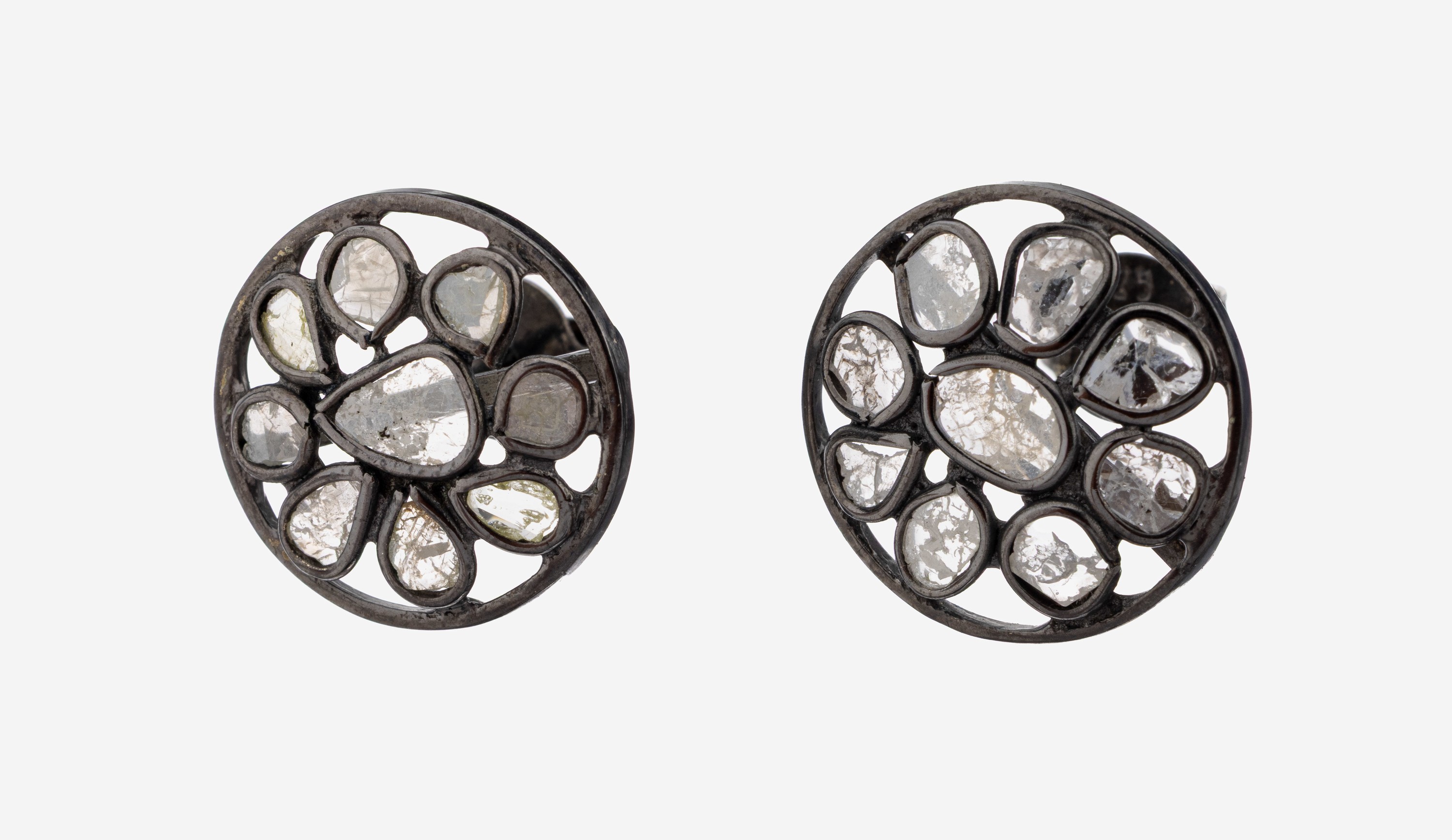Image 27150053 - Paar Diamant-Ohrstecker, Silber geschwärzt,rund, durchbrochen, 18 Diamantrosen in ...