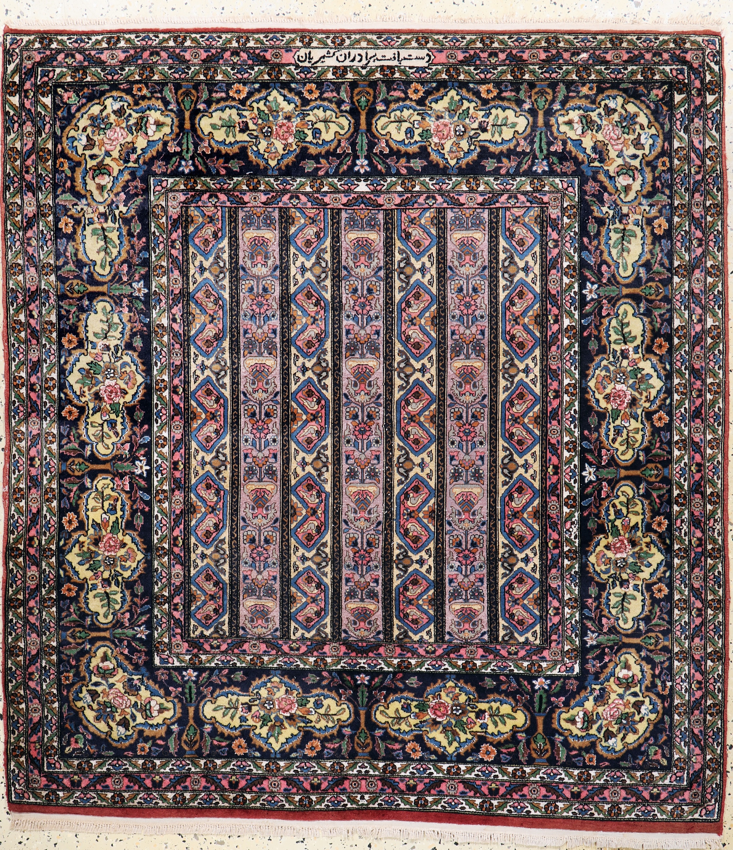 Image 27151068 - Kaschmir fein signiert, Indien, Ende 20.Jhd, Wolle auf Baumwolle, ca. 155 x 142 cm,EHZ: ...