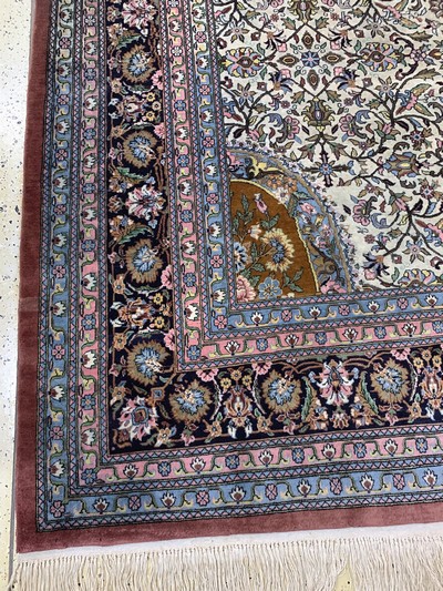 27151064b - Kaschmir fein signiert, Indien, Ende 20.Jhd, Wolle auf Baumwolle, ca. 395 x 275 cm,EHZ: ...