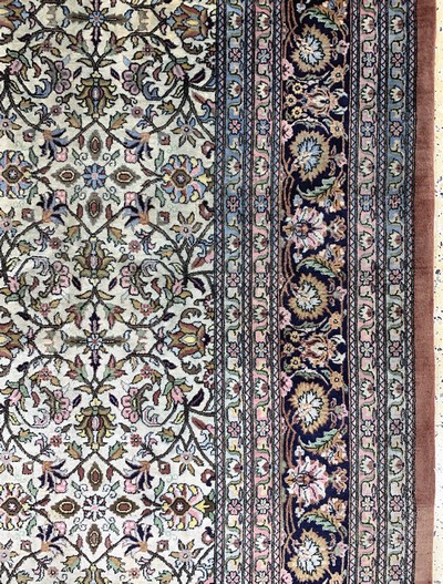 27151064e - Kaschmir fein signiert, Indien, Ende 20.Jhd, Wolle auf Baumwolle, ca. 395 x 275 cm,EHZ: ...