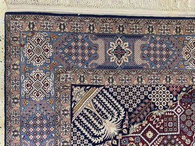 27151067h - Esfahan fein, Persien, Mitte 20. Jhd, Korkwolle auf Seide, ca. 345 x 230 cm, ca. ...